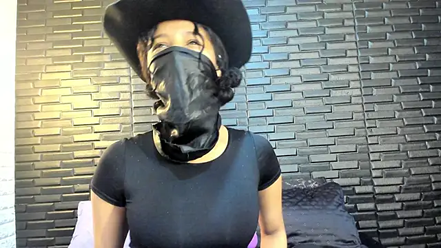 Snapshot of ElJardinEspanol chatting on 2, 10, 2025 ElJardinEspanol online show from 2, 10, 2025