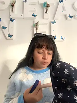 Snapshot of ElJardinEspanol chatting on 31, 10, 2025 ElJardinEspanol online show from 31, 10, 2025