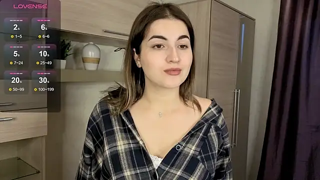 Snapshot of Nellie_Campbell chatting on 13, 10, 2025 Nellie Campbell online show from 13, 10, 2025