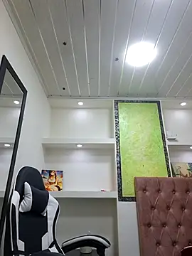 susan mooree online show from 2, 10, 2025