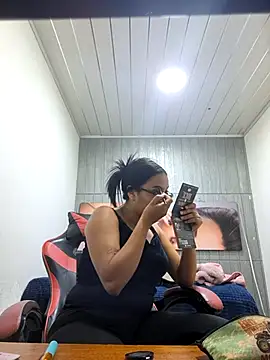 susan mooree online show from 2, 12, 2025