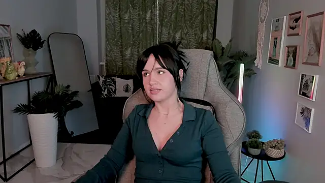 MonicaFarmer online show from 21, 3, 2026