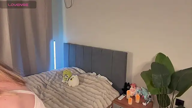 minicleo online show from 10, 10, 2025