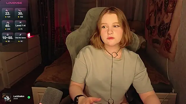 Snapshot of OliviaBlade chatting on 17, 9, 2025 OliviaBlade online show from 17, 9, 2025