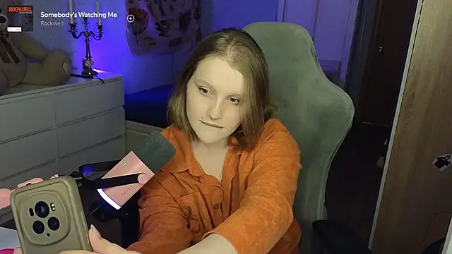 Snapshot of OliviaBlade chatting on 31, 10, 2025 OliviaBlade online show from 31, 10, 2025