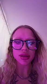 Sugar Pop online show from 21, 10, 2025