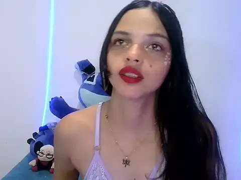 Snapshot of lucy_babyy chatting on 23, 9, 2025 lucy babyy online show from 23, 9, 2025