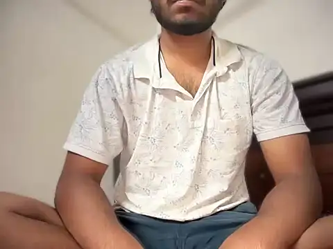 Snapshot of bossyjuicy chatting on 11, 3, 2026 bossyjuicy online show from 11, 3, 2026