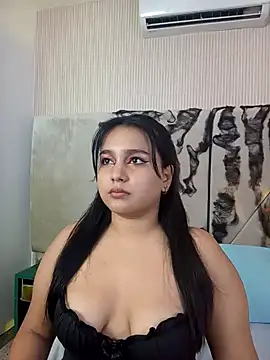 Snapshot of IvannaaVega chatting on 19, 10, 2025 IvannaaVega online show from 19, 10, 2025