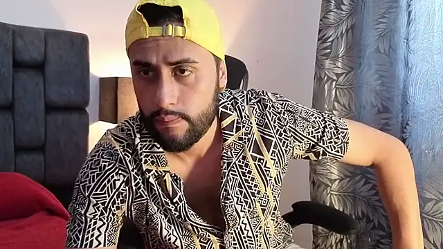 Snapshot of Thomas_redcol chatting on 23, 9, 2025 Thomas redcol online show from 23, 9, 2025