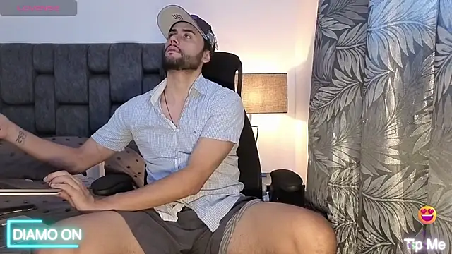 Snapshot of Thomas_redcol chatting on 15, 10, 2025 Thomas redcol online show from 15, 10, 2025