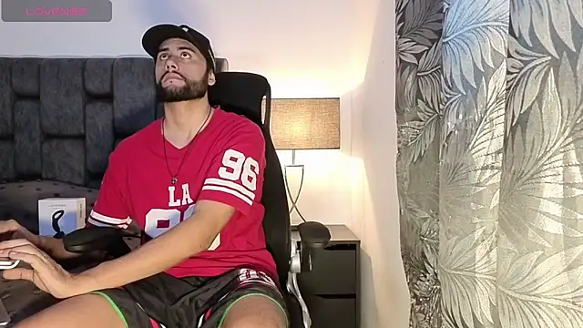 Snapshot of Thomas_redcol chatting on 29, 10, 2025 Thomas redcol online show from 29, 10, 2025