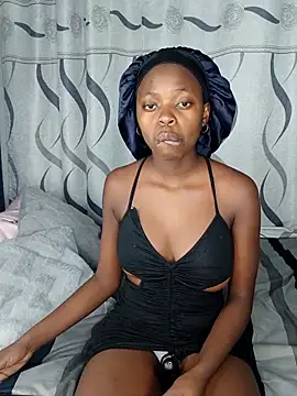 Snapshot of BlackberriesXxx chatting on 10, 11, 2025 BlackberriesXxx online show from 10, 11, 2025