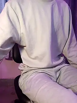 Snapshot of ash706339 chatting on 21, 12, 2025 ash706339 online show from 21, 12, 2025