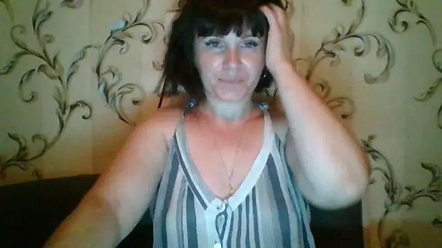 SecretSienna  online show from 17, 9, 2025