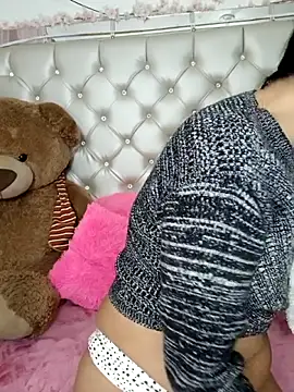 ZARAY 1118 online show from 21, 12, 2025