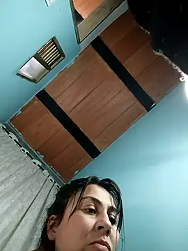 Snapshot of vanessa-titisM chatting on 28, 11, 2025 vanessa-titisM online show from 28, 11, 2025