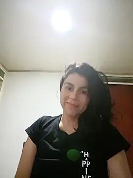 Snapshot of vanessa-titisM chatting on 2, 12, 2025 vanessa-titisM online show from 2, 12, 2025