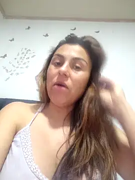 Snapshot of vanessa-titisM chatting on 10, 5, 2026 vanessa-titisM online show from 10, 5, 2026