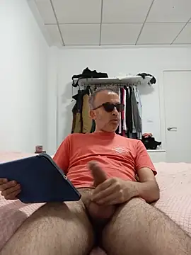 EmilioTaladdro online show from 17, 5, 2026