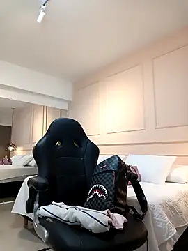 ArielBlossom    online show from 20, 3, 2026