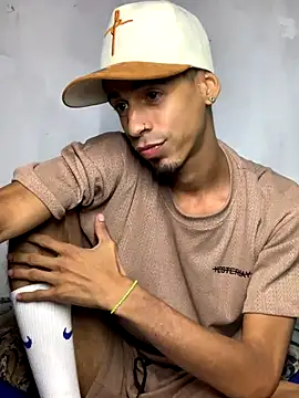 Alexx 1214 online show from 13, 9, 2025