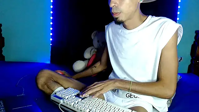 Alexx 1214 online show from 18, 10, 2025