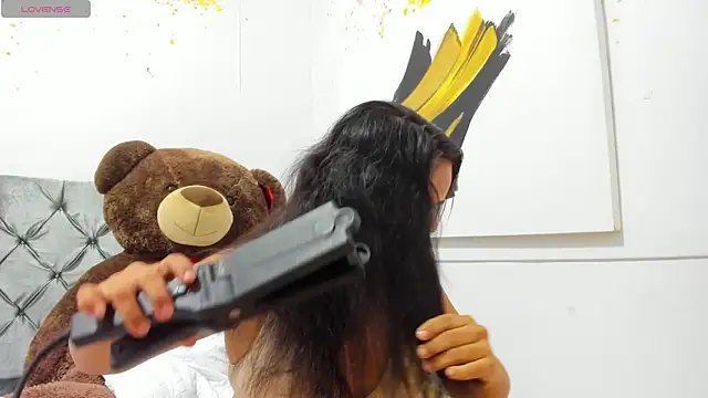 debora ortiz online show from 3, 10, 2025