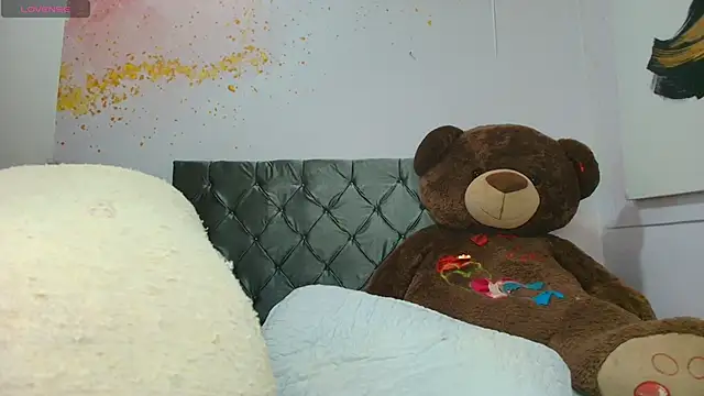 debora ortiz online show from 7, 10, 2025