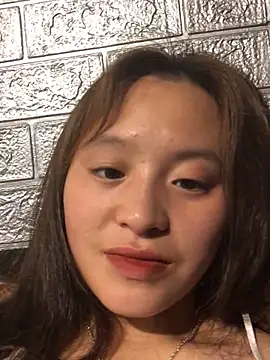 Snapshot of chipchip-00 chatting on 2, 10, 2025 chipchip-00 online show from 2, 10, 2025