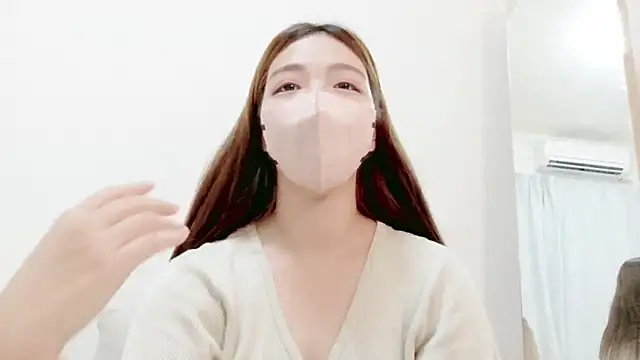 Snapshot of noa_ano chatting on 24, 9, 2025 noa ano online show from 24, 9, 2025