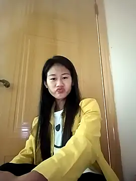 luy-xinh02 online show from 19, 9, 2025