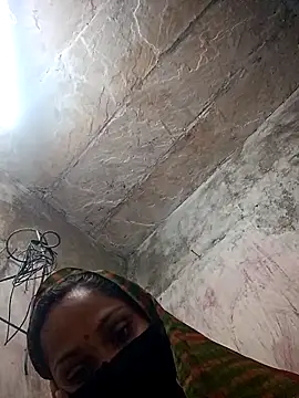 Snapshot of Suman_ji1 chatting on 16, 10, 2025 Suman ji1 online show from 16, 10, 2025