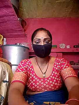 Snapshot of Suman_ji1 chatting on 30, 10, 2025 Suman ji1 online show from 30, 10, 2025