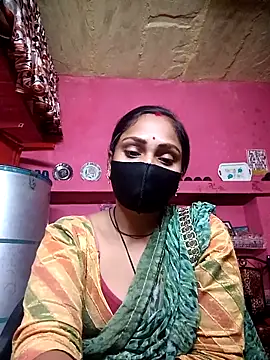 Snapshot of Suman_ji1 chatting on 5, 12, 2025 Suman ji1 online show from 5, 12, 2025