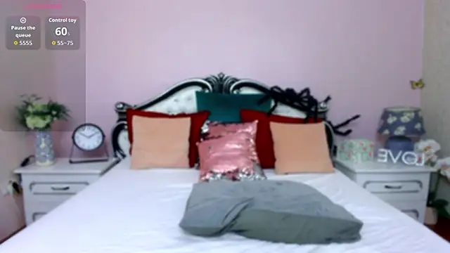 Snapshot of Missy_Skye chatting on 21, 10, 2025 Missy Skye online show from 21, 10, 2025