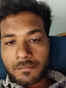 Snapshot of devil_khilesh chatting on 6, 1, 2026 devil khilesh online show from 6, 1, 2026