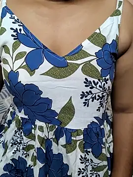 Snapshot of preethi-lovely chatting on 24, 11, 2025 preethi-lovely online show from 24, 11, 2025