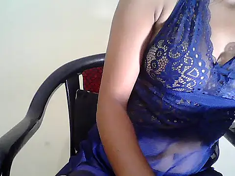 Janvi singh02 online show from 17, 9, 2025