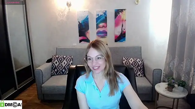 Snapshot of shy_hot_cat chatting on 12, 11, 2025 shy hot cat online show from 12, 11, 2025