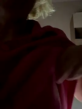 MartaLuna  online show from 7, 10, 2025