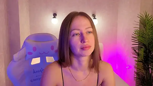 bella li   online show from 16, 12, 2025