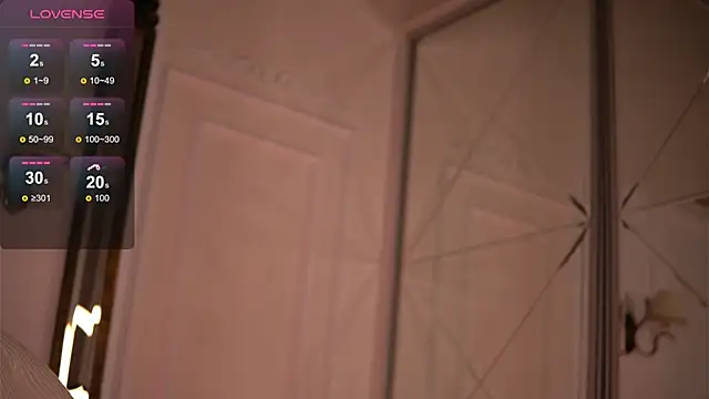 Snapshot of PlayfulAvalyn chatting on 20, 9, 2025 PlayfulAvalyn online show from 20, 9, 2025