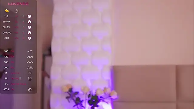 Snapshot of PlayfulAvalyn chatting on 10, 10, 2025 PlayfulAvalyn online show from 10, 10, 2025