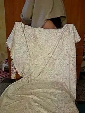 Snapshot of Miciaincalor chatting on 1, 10, 2025 Miciaincalor online show from 1, 10, 2025