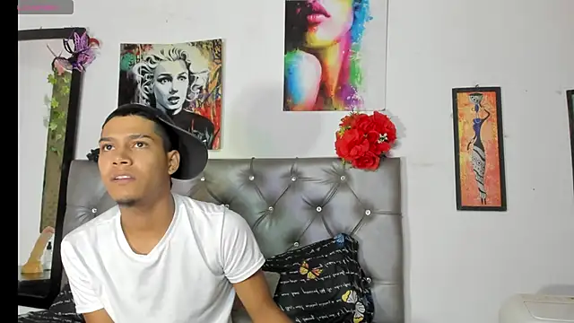 xxKamadevaxx online show from 13, 5, 2026
