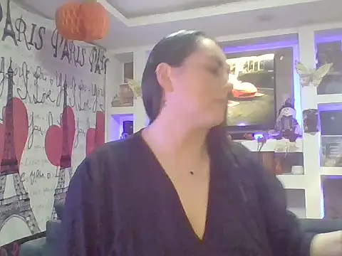 Snapshot of Venusina_07 chatting on 13, 10, 2025 Venusina 07 online show from 13, 10, 2025