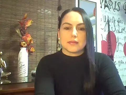 Snapshot of Venusina_07 chatting on 15, 10, 2025 Venusina 07 online show from 15, 10, 2025