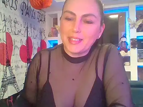 Snapshot of Venusina_07 chatting on 22, 10, 2025 Venusina 07 online show from 22, 10, 2025