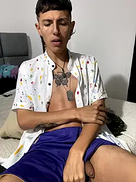 NaytonFreeman online show from 18, 9, 2025